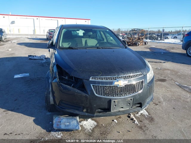 1G1PL5SH8E7152833 Chevrolet CRUZE LS