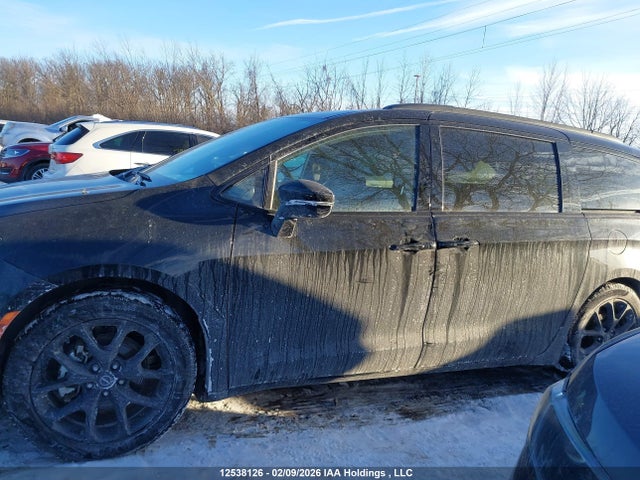 Продажа на аукционе авто 2025 Chrysler Pacifica Limited, vin: 2C4RC1GG6SR603454, номер лота: 12538126
