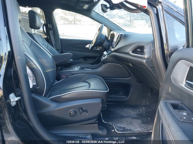Продажа на аукционе авто 2025 Chrysler Pacifica Limited, vin: 2C4RC1GG6SR603454, номер лота: 12538126