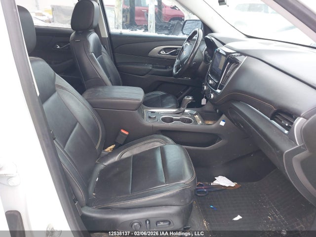 1GNEVHKW8LJ114745 Chevrolet Traverse Lt