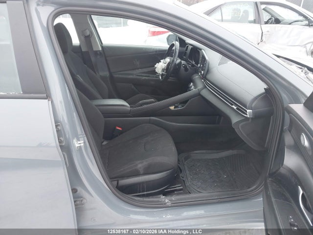 KMHLM4AG6MU136289 Hyundai Elantra Preferred Ivt