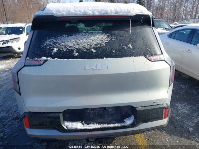 KNDAEFS5XS6053385 KIA Ev9 Land Awd With Gt-line Pkg