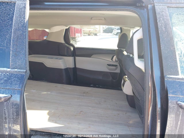Aukcja sprzedaży 2023 Kia Carnival Lx, vin: KNDNB5H39P6284277, numer aukcji: 12538185