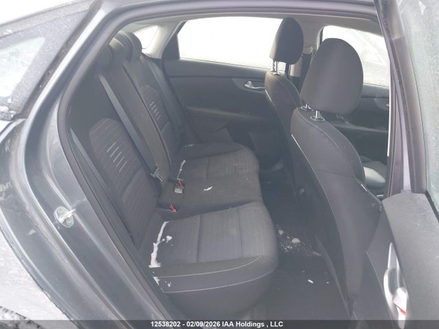 3KPF24AD1ME283129 KIA FORTE LX