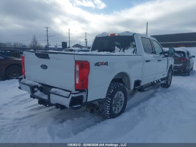1FT8W3BT7PED20794 Ford F350 Super Duty