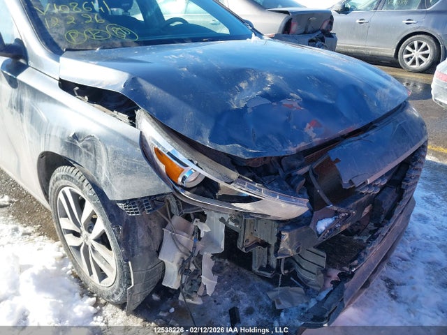 KMHH35LE9KU108641 Hyundai ELANTRA GT