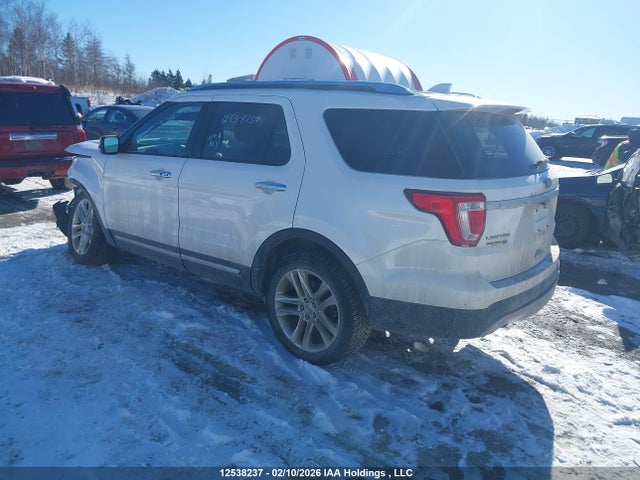 12538237 :رقم المزاد ، 1FM5K8F80HGE06385 vin ، 2017 Ford Explorer Limited مزاد بيع
