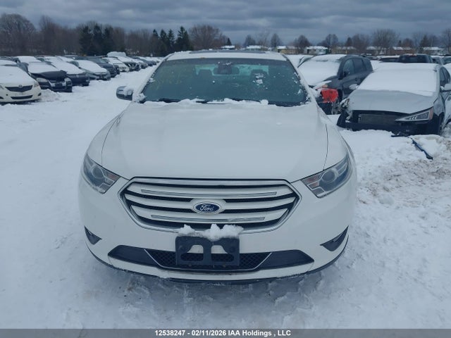1FAHP2J82FG165925 Ford Taurus Limited