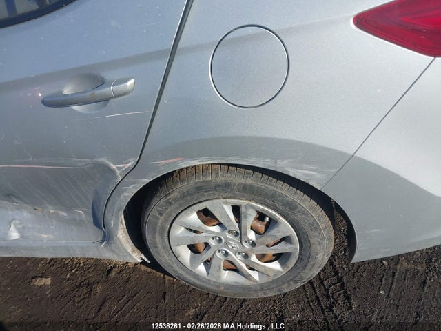 12538261 :رقم المزاد ، 5NPD74LF7HH162131 vin ، 2017 Hyundai Elantra مزاد بيع
