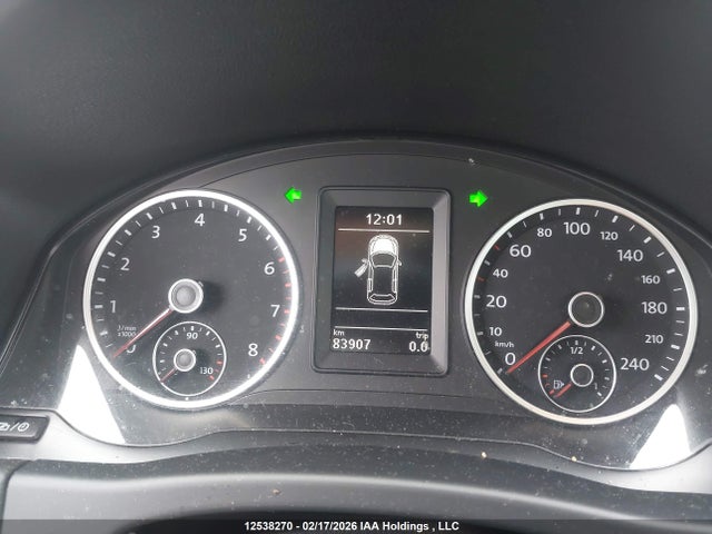 WVGMV7AXXHK002101 Volkswagen Tiguan Comfortline