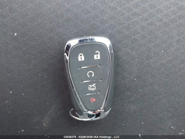 1G1ZD5ST4PF227529 Chevrolet MALIBU LT