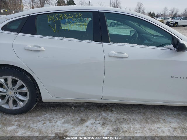 1G1ZD5ST4PF227529 Chevrolet MALIBU LT