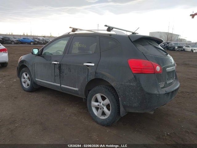 2013 Nissan Rogue S/sv მანქანა იყიდება აუქციონზე, vin: JN8AS5MV9DW132683, აუქციონის ნომერი: 12538284