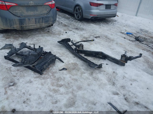 KMHD84LF7HU210077 Hyundai Elantra Se/value/limited