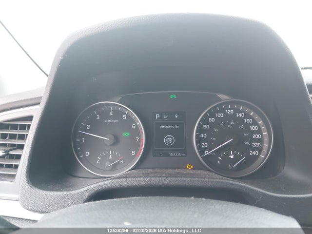 KMHD84LF7HU210077 Hyundai Elantra Se/value/limited