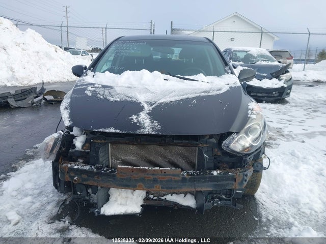 KMHD25LH3HU373365 Hyundai Elantra Gt Gl