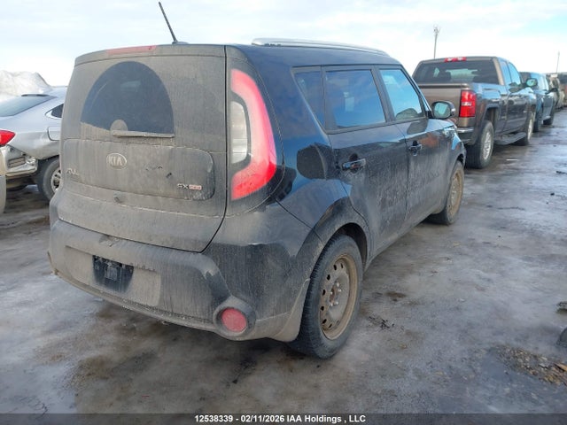 KNDJX3A52G7406083 KIA Soul !