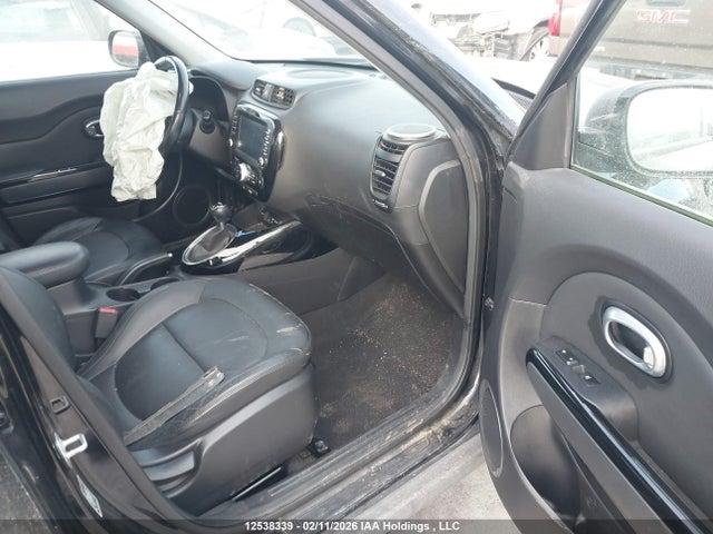 KNDJX3A52G7406083 KIA Soul !