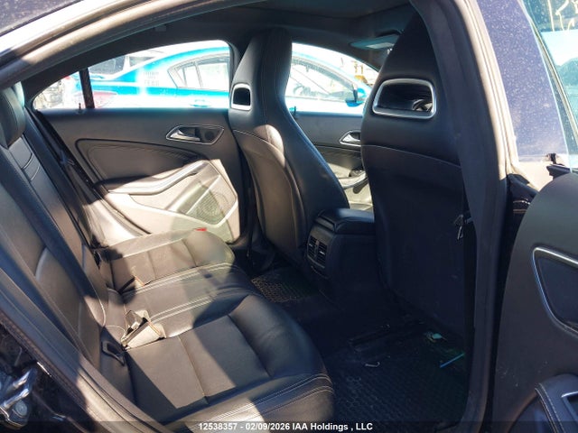 WDDSJ4GB5KN744631 Mercedes-Benz CLA 250 4MATIC