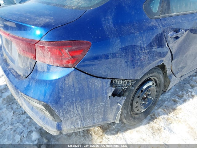 3KPF24AD2ME295581 KIA Forte Fe/lxs