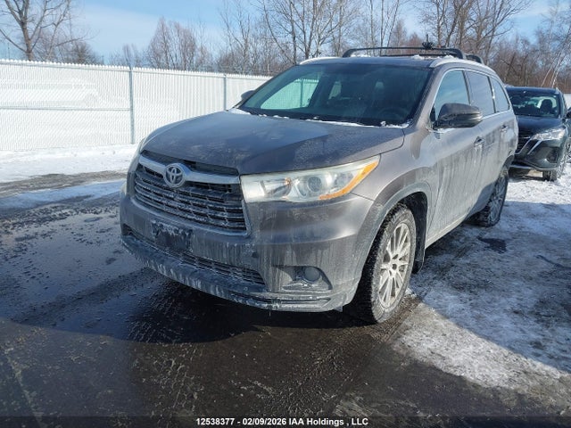 Toyota Highlander Xle 2014 5TDJKRFHXES021569 Image 2