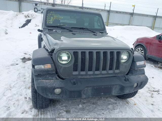 1C4HJXAG4NW268798 Jeep Wrangler Sport