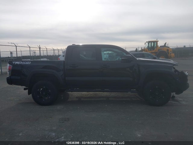 5TFCZ5AN6MX271958 Toyota Tacoma Nightshade
