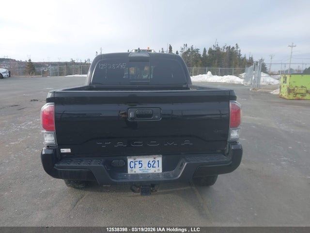 5TFCZ5AN6MX271958 Toyota Tacoma Nightshade
