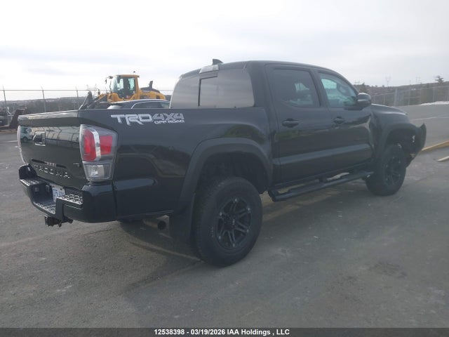 5TFCZ5AN6MX271958 Toyota Tacoma Nightshade