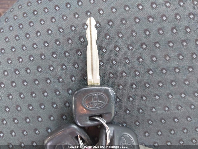 2006 Toyota Yaris მანქანა იყიდება აუქციონზე, vin: JTDKT923065023303, აუქციონის ნომერი: 12538418
