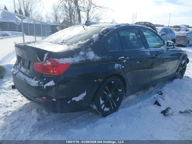 WBA3B1C57EK132413 BMW 320i