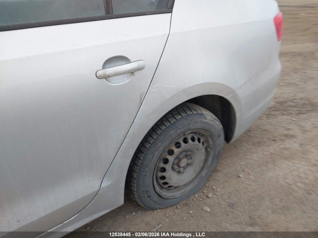 Продажа на аукционе авто 2013 Volkswagen Jetta S, vin: 3VW2K7AJ4DM447563, номер лота: 12538445
