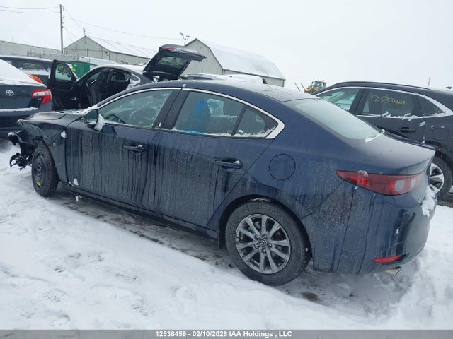 JM1BPACM9S1793532 Mazda 3 Preferred