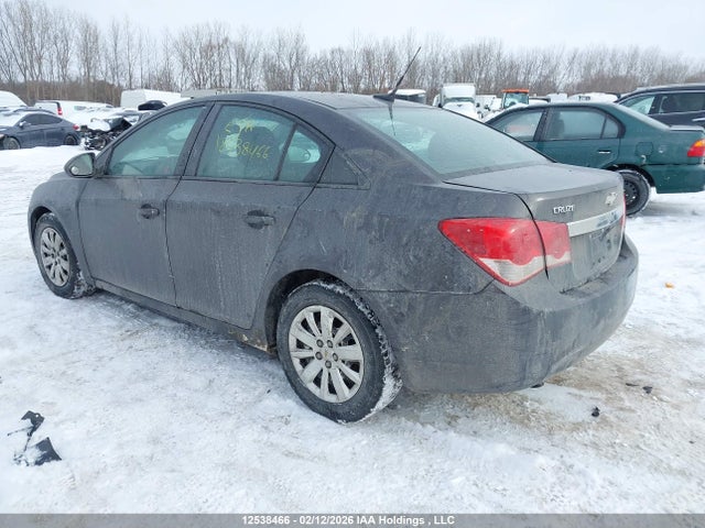 1G1PL5SH5E7383074 Chevrolet Cruze 2ls
