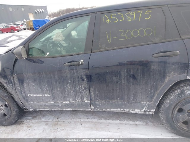 1C4PJMAB7GW300001 Jeep Cherokee Sport