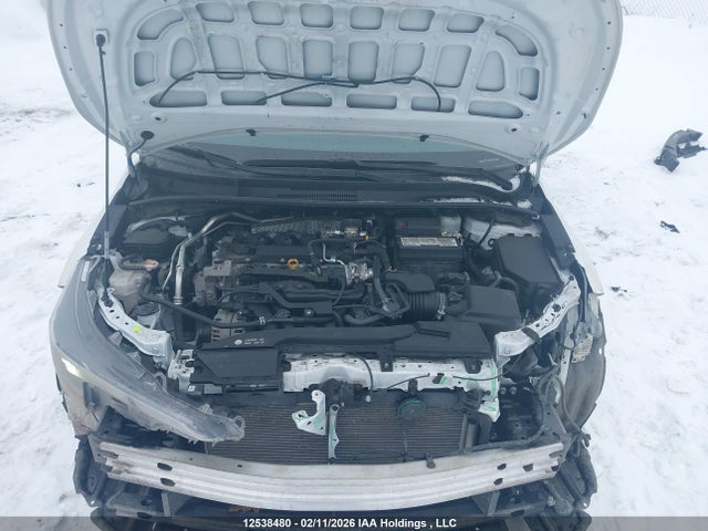 5YFB4MDE9PP035209 Toyota COROLLA LE