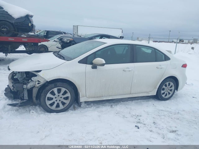 5YFB4MDE9PP035209 Toyota COROLLA LE