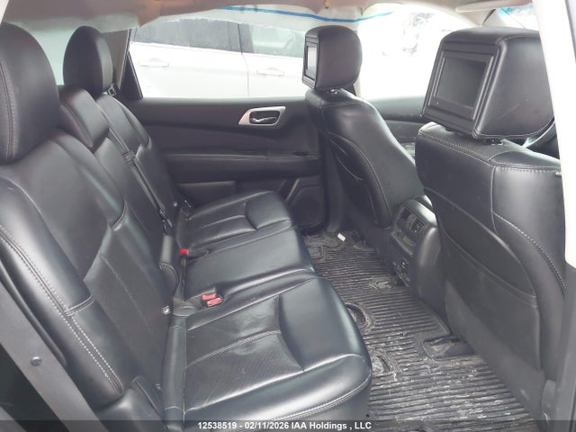 Продаж на аукціоні авто 2015 Nissan Pathfinder Platinum/s/sl/sv, vin: 5N1AR2MM8FC617586, номер лоту: 12538519