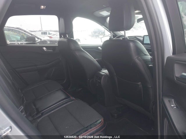 1FMCU9MN2PUA44933 Ford Escape St Line