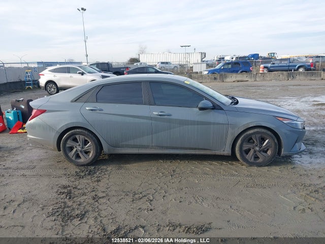 KMHLM4AG6MU144201 Hyundai ELANTRA SEL