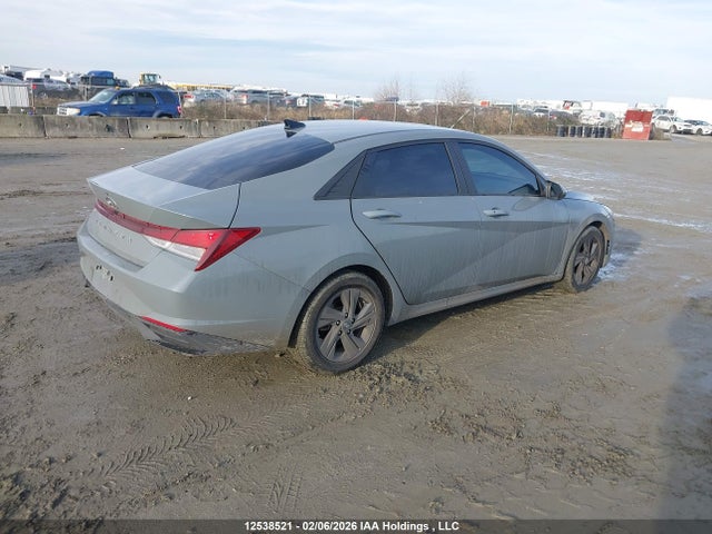 KMHLM4AG6MU144201 Hyundai ELANTRA SEL