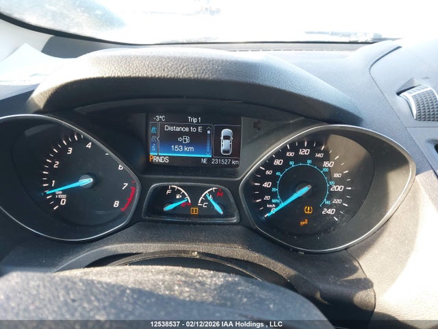 1FMCU9J94FUB84195 Ford Escape Titanium