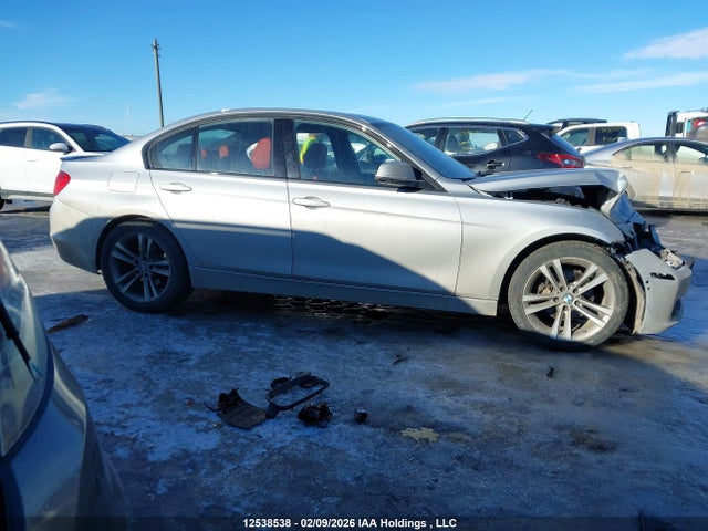 Продажа на аукционе авто 2015 Bmw 3 Series, vin: WBA3B3C52FF547922, номер лота: 12538538