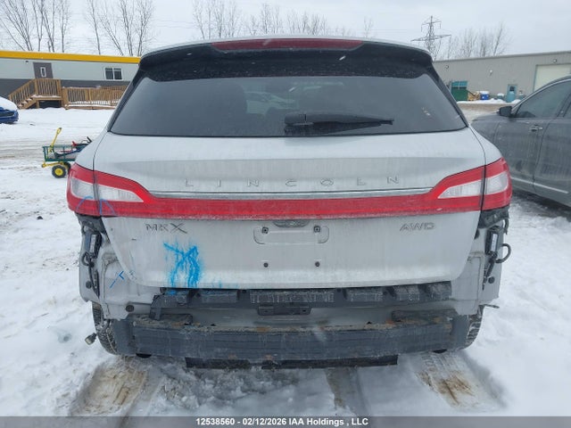 2LMPJ8LR2JBL32090 Lincoln Mkx Reserve
