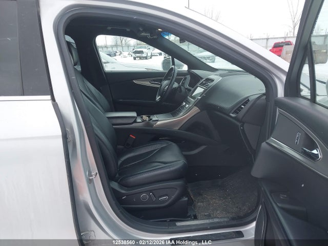 2LMPJ8LR2JBL32090 Lincoln Mkx Reserve