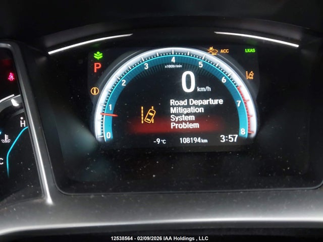 2HGFC1F95JH100459 Honda Civic Touring