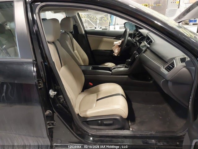 2HGFC1F95JH100459 Honda Civic Touring