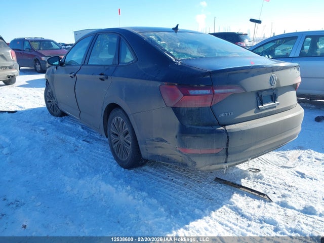 3VWC57BU4MM038483 Volkswagen Jetta Comfortline