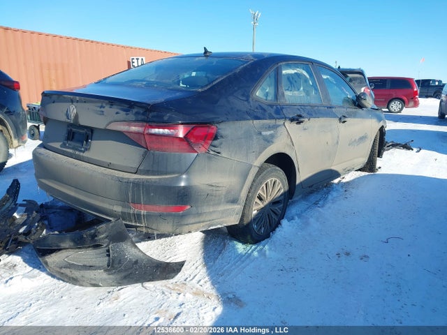 3VWC57BU4MM038483 Volkswagen Jetta Comfortline