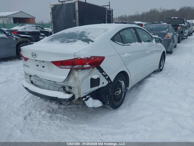 5NPD74LF7HH159763 Hyundai Elantra Le